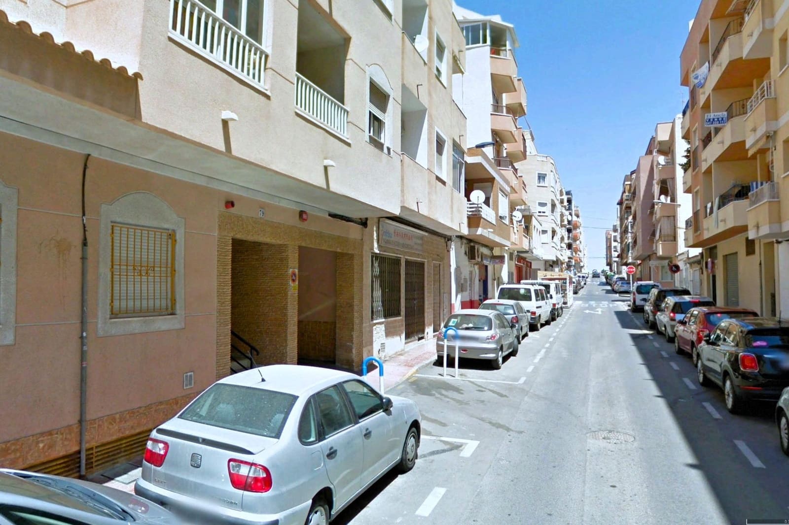 2 sovrum Takvåning till salu i Torrevieja med pool - 136 500 € (Ref: 9977307)
