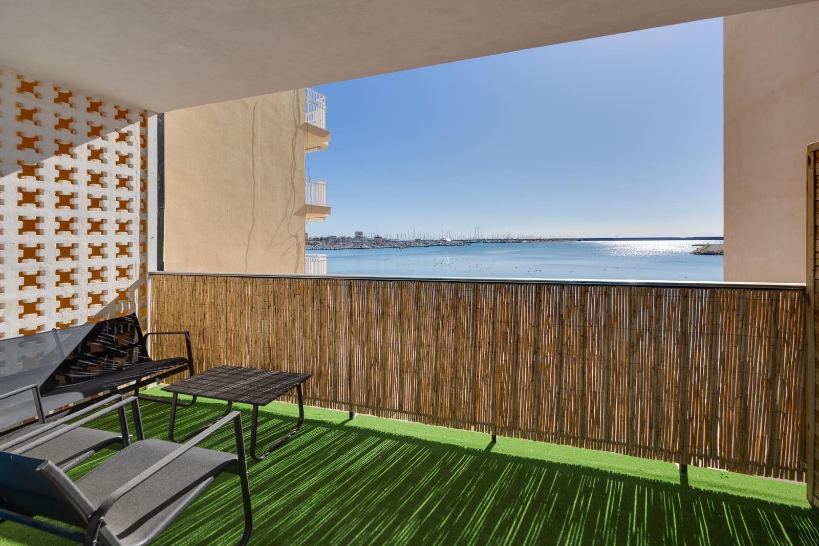 2 makuuhuone Huoneisto myytävänä paikassa Torrevieja - 250 000 € (Ref: 9979792)