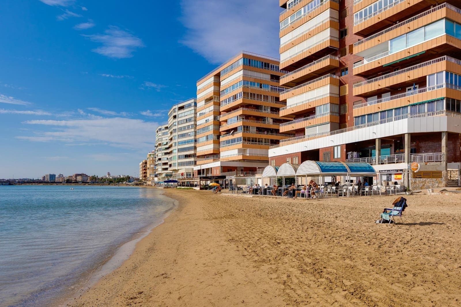 2 makuuhuone Huoneisto myytävänä paikassa Torrevieja - 250 000 € (Ref: 9979792)