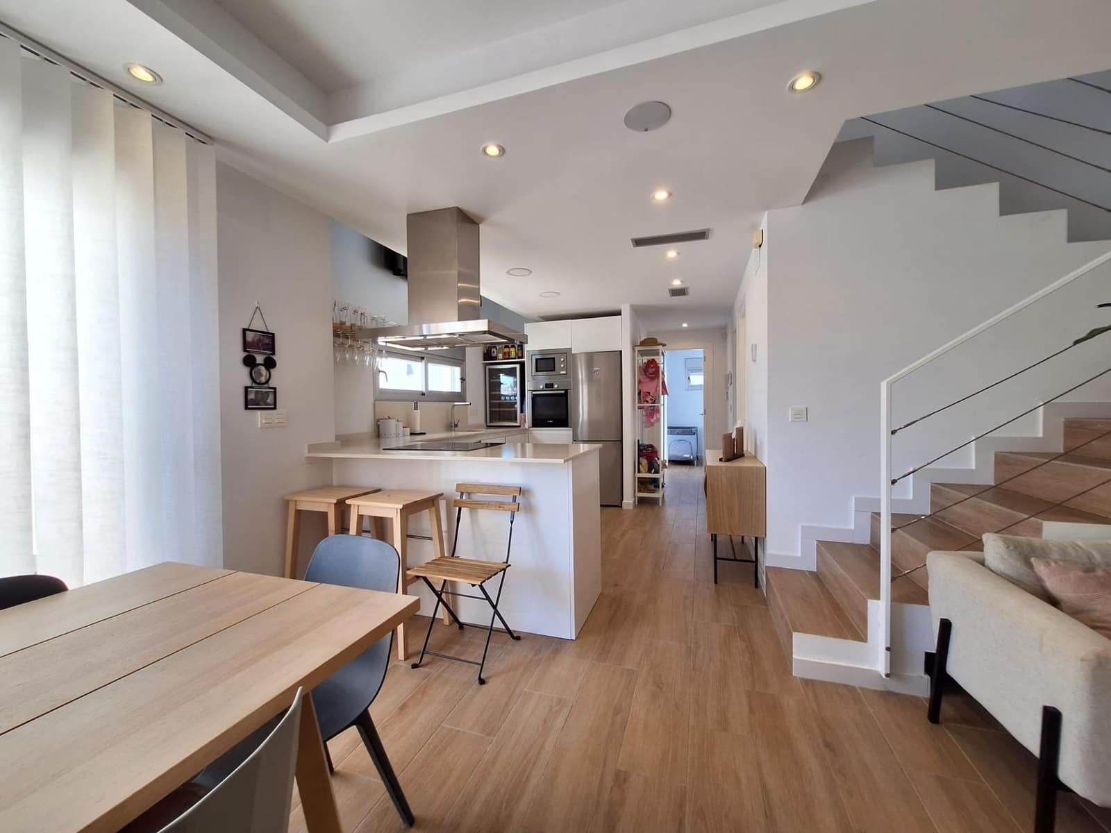 3 soveværelse Villa til salg i Torrevieja med swimmingpool - € 423.000 (Ref: 9980466)
