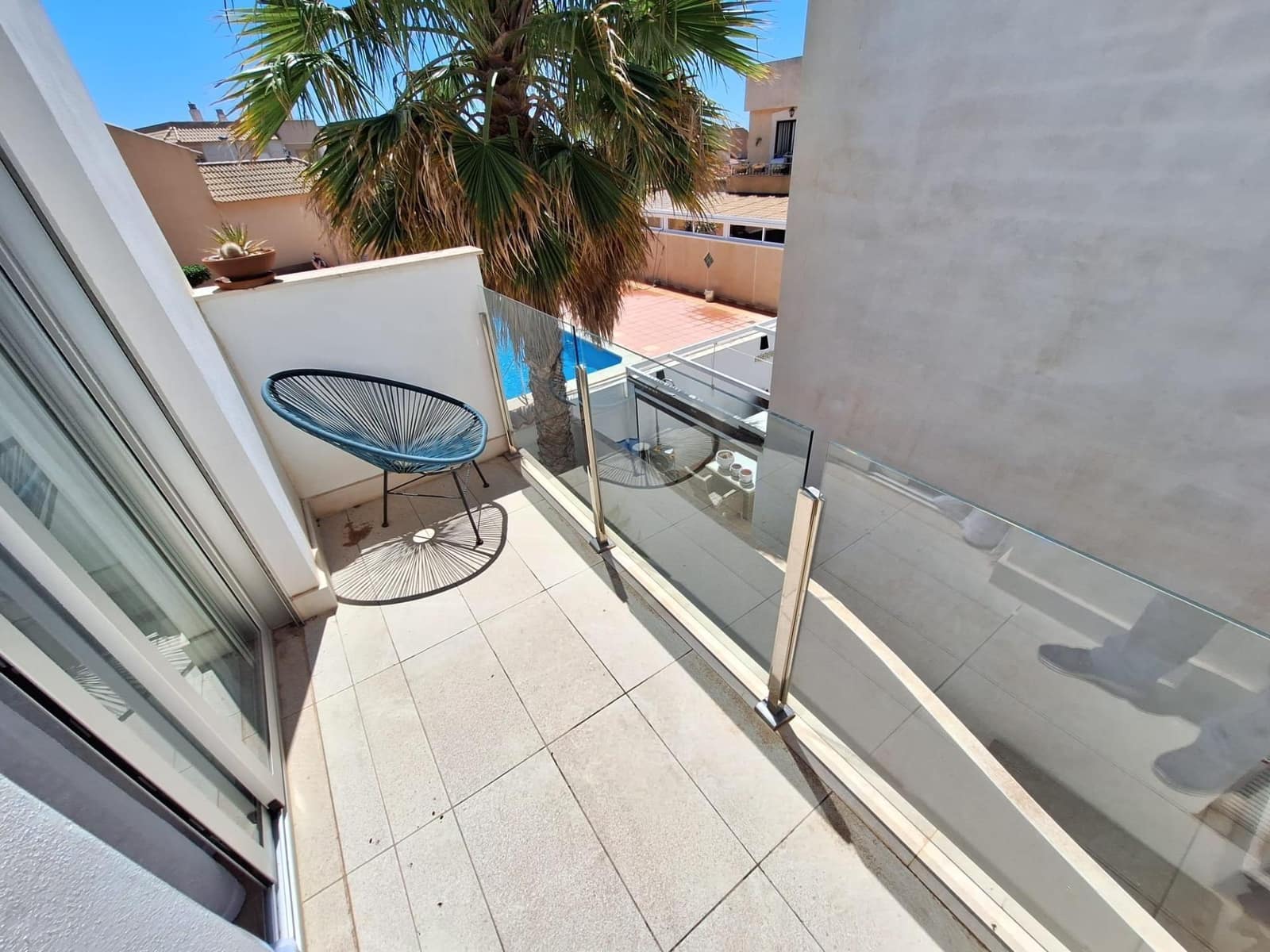 3 soveværelse Villa til salg i Torrevieja med swimmingpool - € 423.000 (Ref: 9980466)