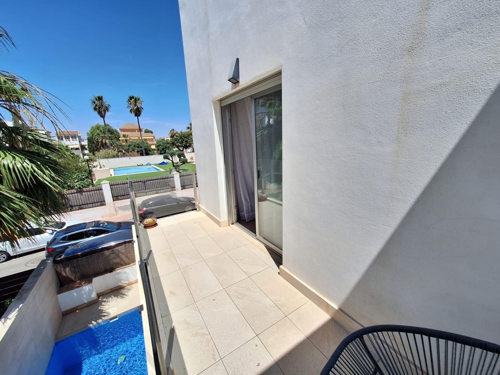 3 soveværelse Villa til salg i Torrevieja med swimmingpool - € 423.000 (Ref: 9980466)