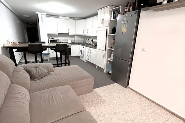 3 soveværelse Lejlighed til salg i Playa de los Locos, Torrevieja - € 175.000 (Ref: 9995141)