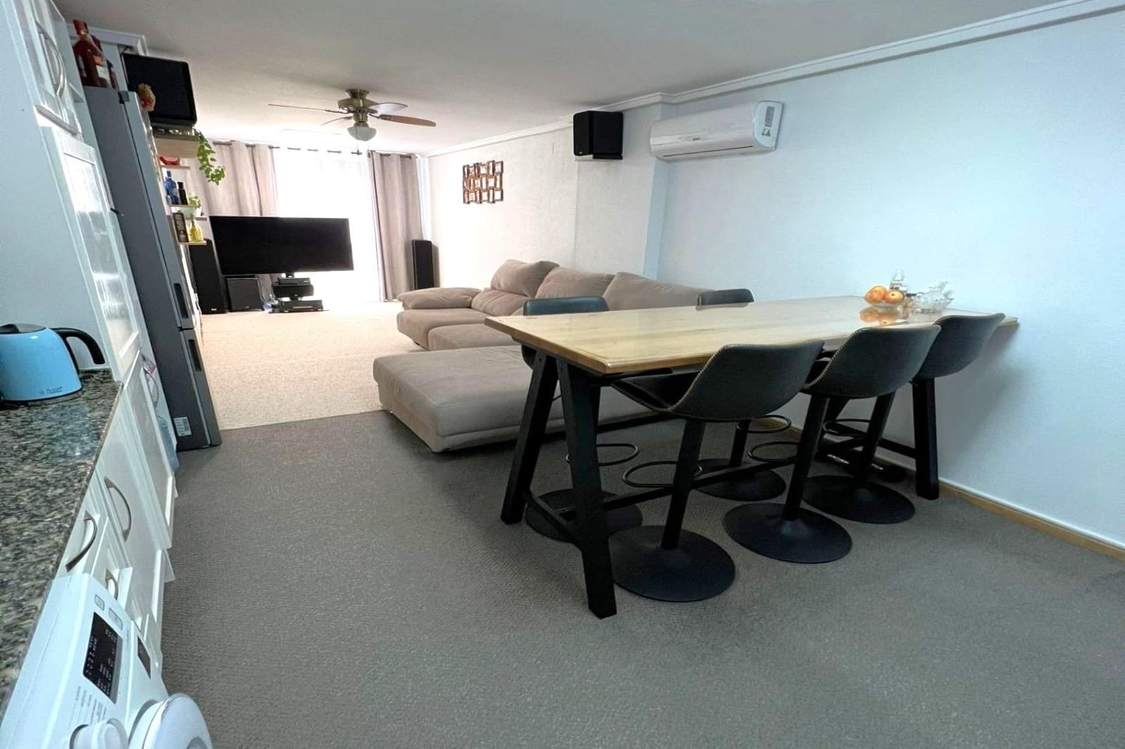 3 quarto Apartamento para venda em Torrevieja - 175 000 € (Ref: 9995141)