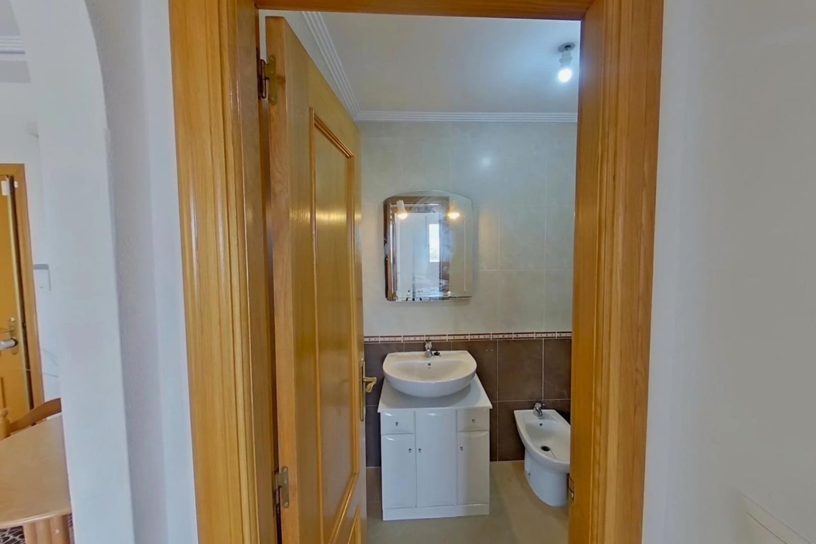 2 bedroom Penthouse for sale in Torrevieja with pool garage - € 186,000 (Ref: 9995142)