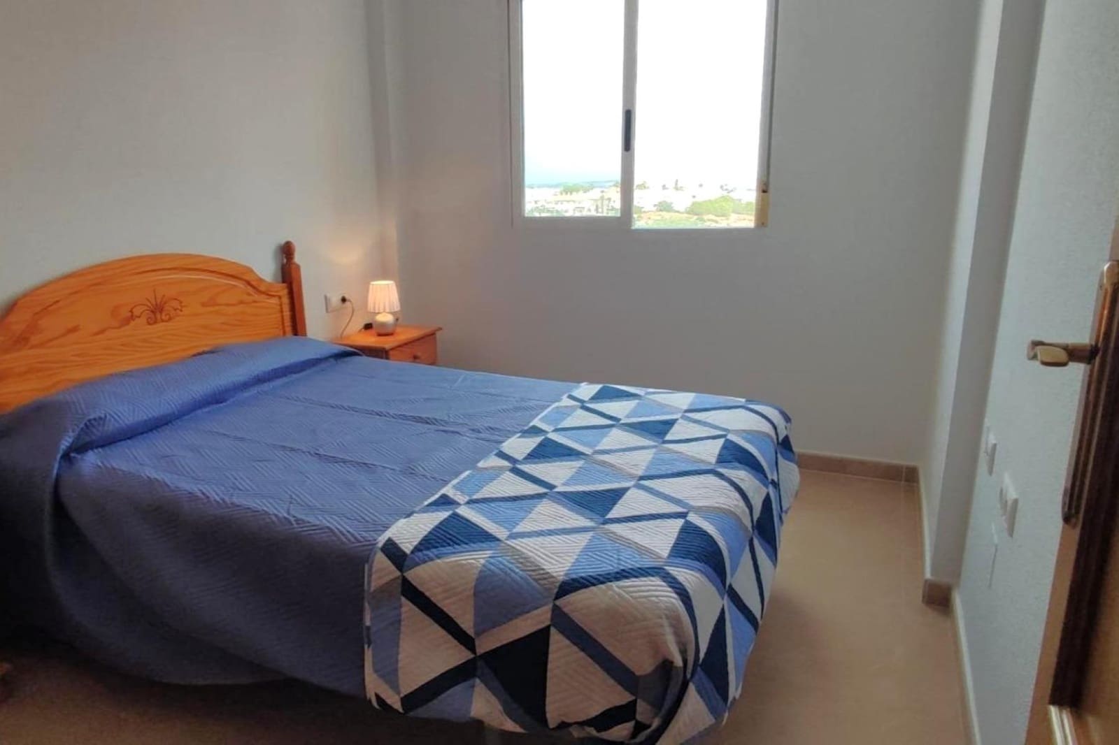 2 bedroom Penthouse for sale in Torrevieja with pool garage - € 186,000 (Ref: 9995142)