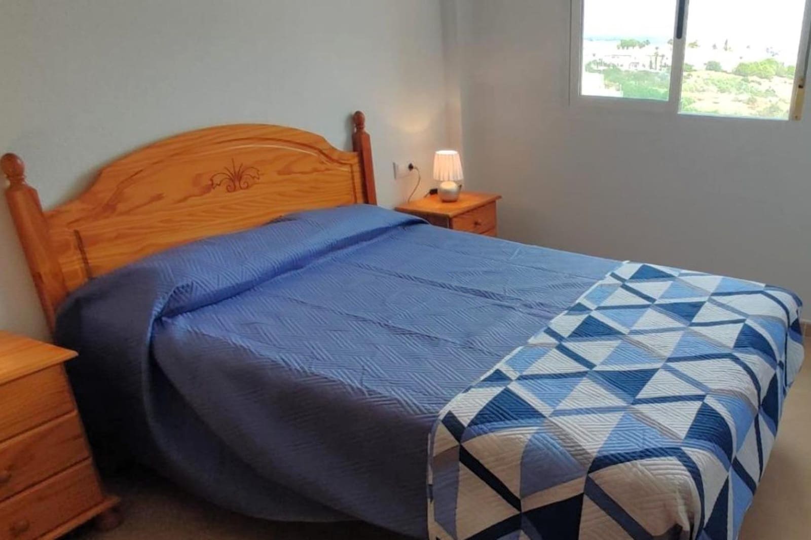 2 bedroom Penthouse for sale in Torrevieja with pool garage - € 186,000 (Ref: 9995142)