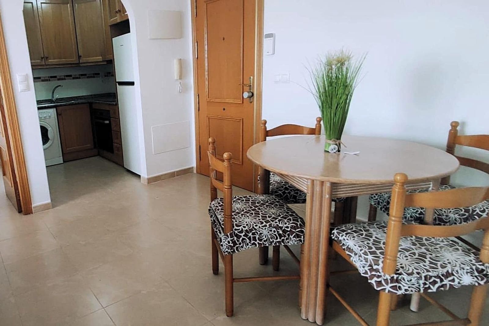 2 bedroom Penthouse for sale in Torrevieja with pool garage - € 186,000 (Ref: 9995142)