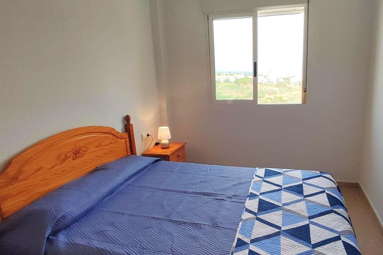 2 bedroom Penthouse for sale in Torrevieja with pool garage - € 186,000 (Ref: 9995142)