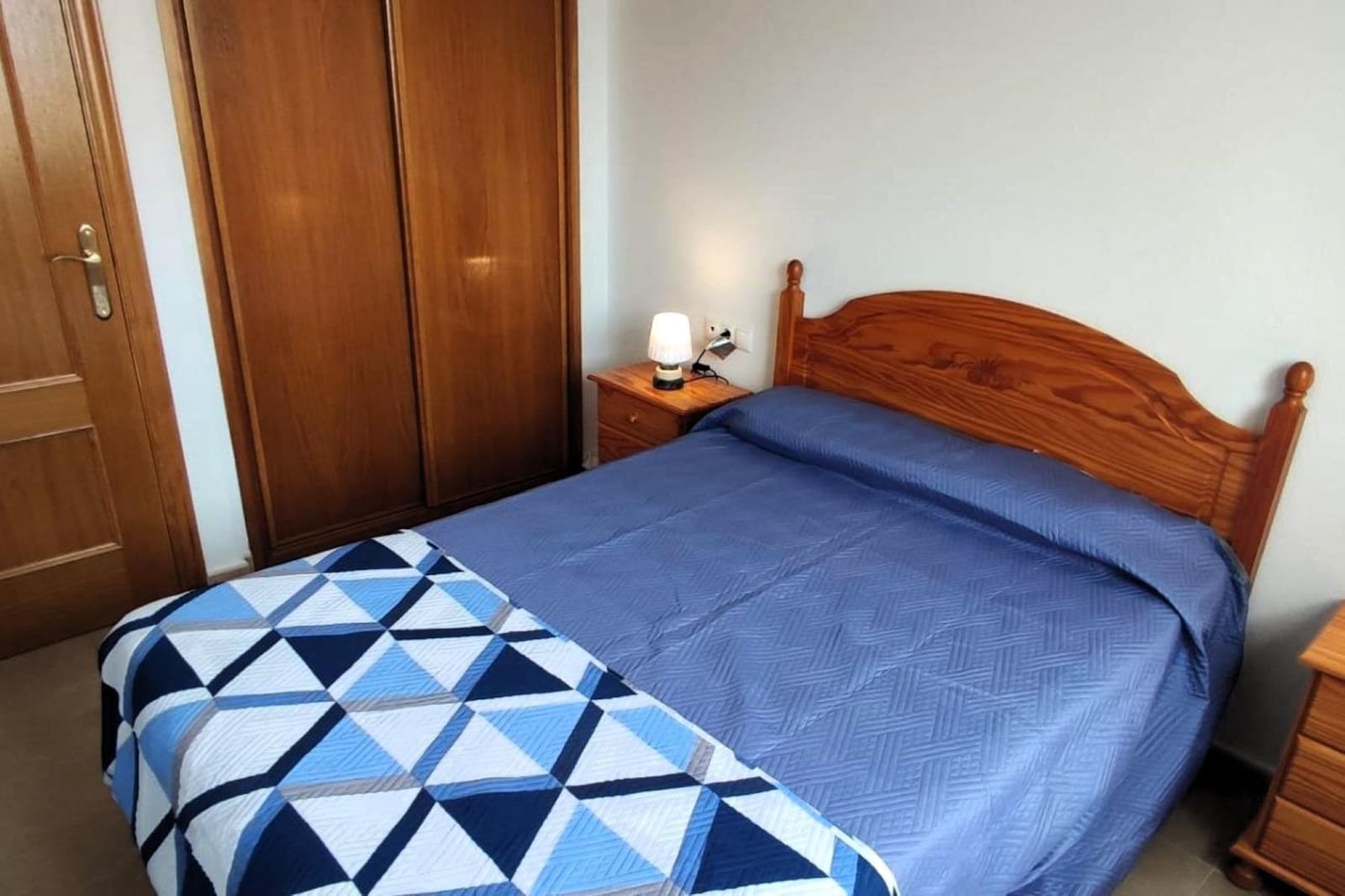 2 bedroom Penthouse for sale in Torrevieja with pool garage - € 186,000 (Ref: 9995142)