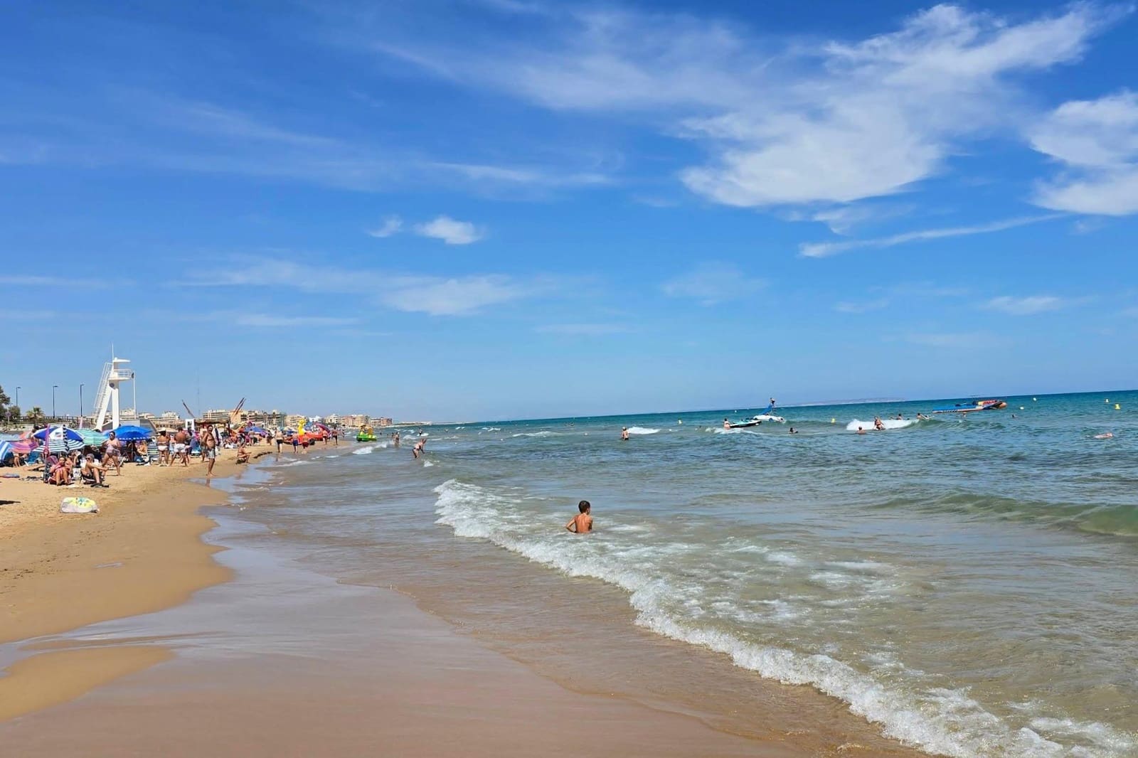 2 bedroom Penthouse for sale in Torrevieja with pool garage - € 186,000 (Ref: 9995142)