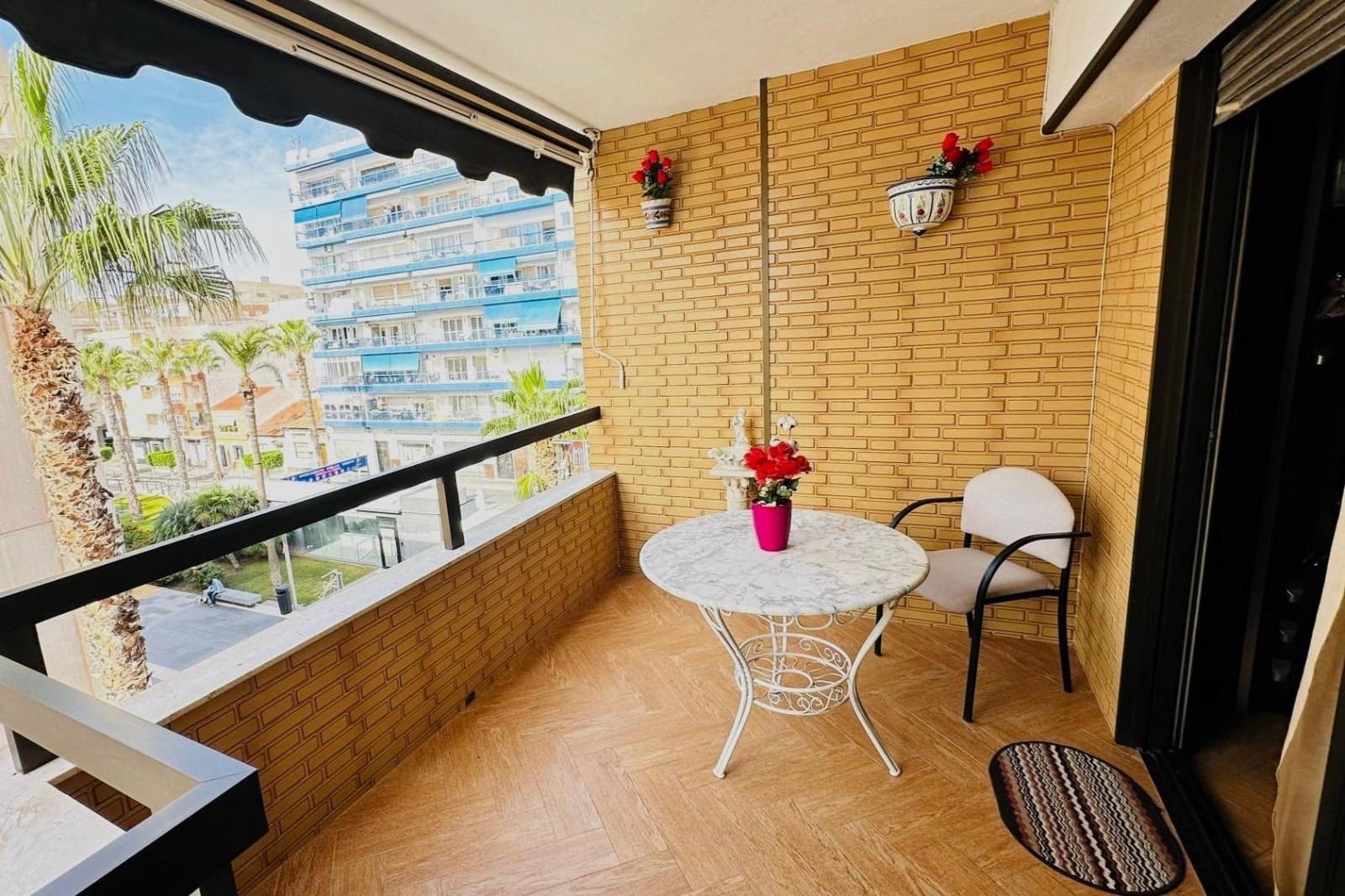 3 quarto Apartamento para venda em Torrevieja - 320 000 € (Ref: 9995143)