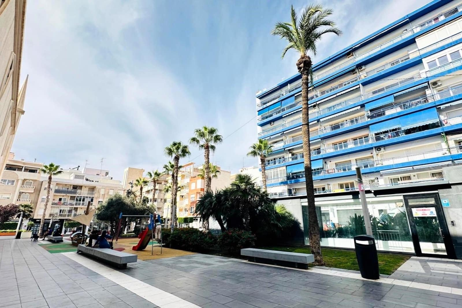 3 quarto Apartamento para venda em Torrevieja - 320 000 € (Ref: 9995143)