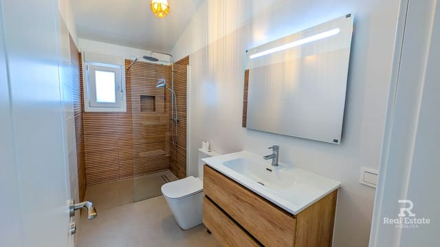 2 soveværelse Villa til leje i Cómpeta med swimmingpool garage - € 1.650 (Ref: 10062839)