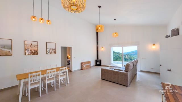 2 soveværelse Villa til leje i Cómpeta med swimmingpool garage - € 1.650 (Ref: 10062839)
