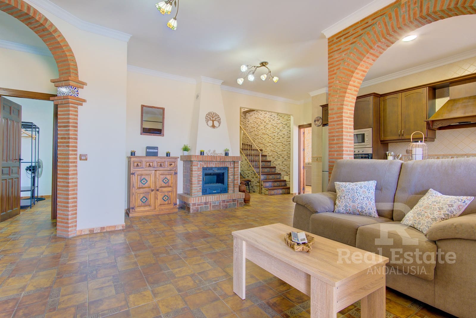 6 soveværelse Villa til leje i Corumbela med swimmingpool garage - € 1.650 (Ref: 10062959)