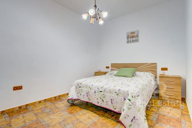 6 soverom Villa til leie i Corumbela, Sayalonga med svømmebasseng garasje - € 1 650 (Ref: 10062959)