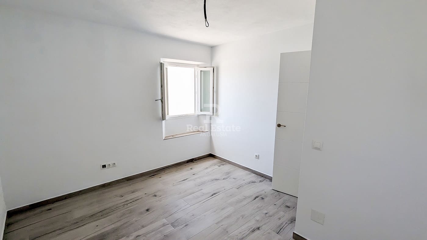 3 soveværelse Byhus til salg i Competa - € 159.000 (Ref: 8428012)