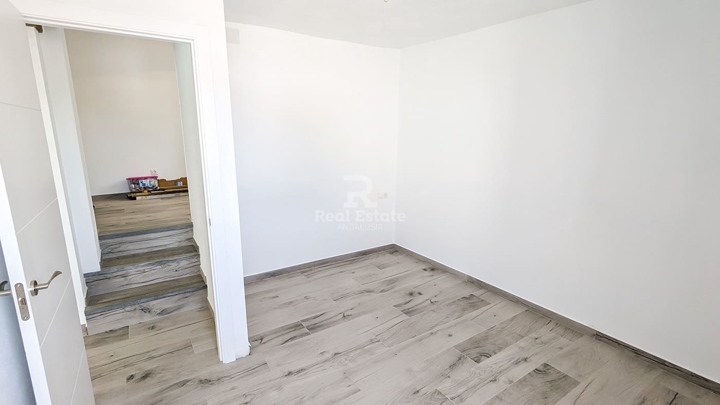 3 soveværelse Byhus til salg i Competa - € 159.000 (Ref: 8428012)