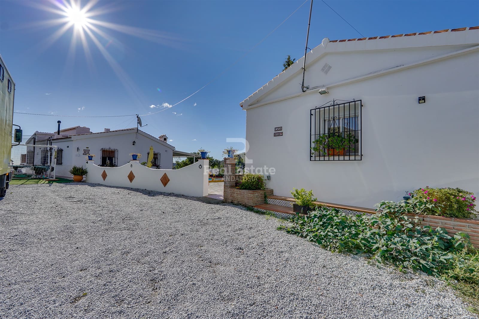 1 bedroom Villa for rent in Competa with pool garage - € 800 (Ref: 8620556)