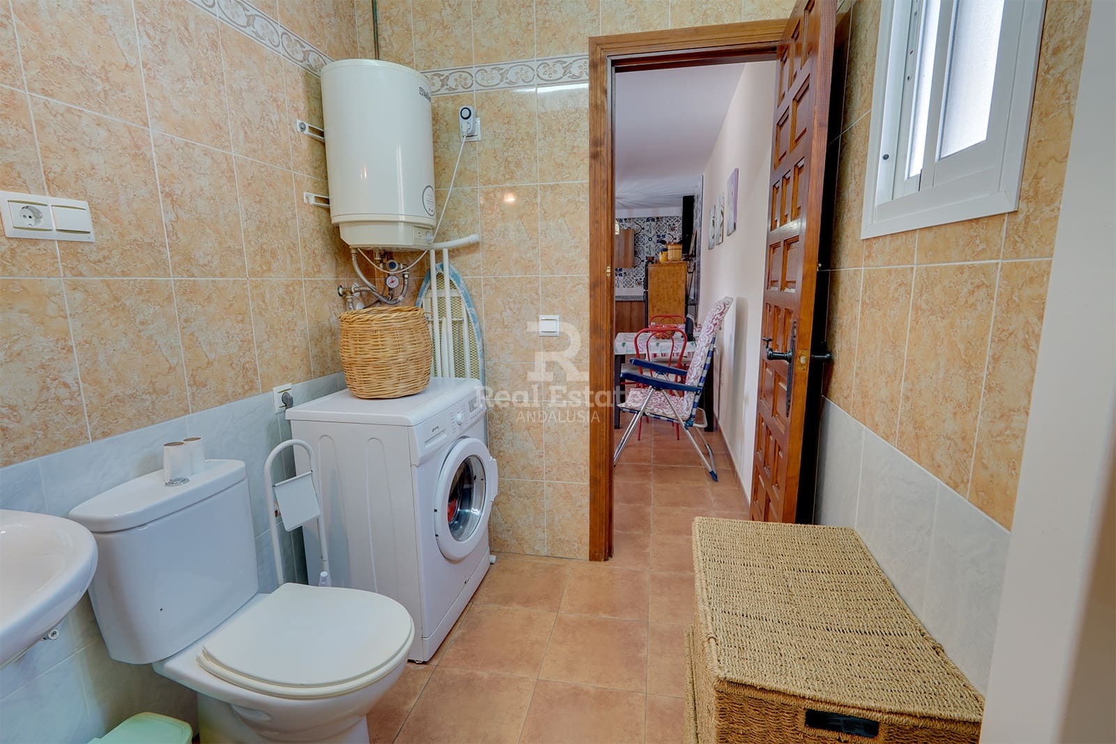 1 bedroom Villa for rent in Competa with pool garage - € 800 (Ref: 8620556)