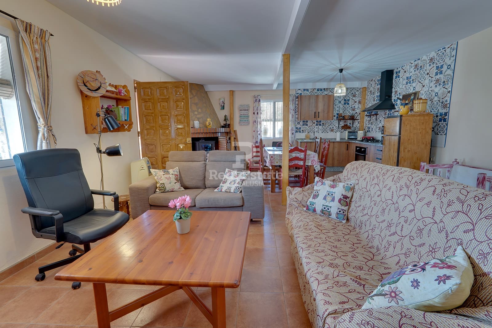 1 bedroom Villa for rent in Competa with pool garage - € 800 (Ref: 8620556)