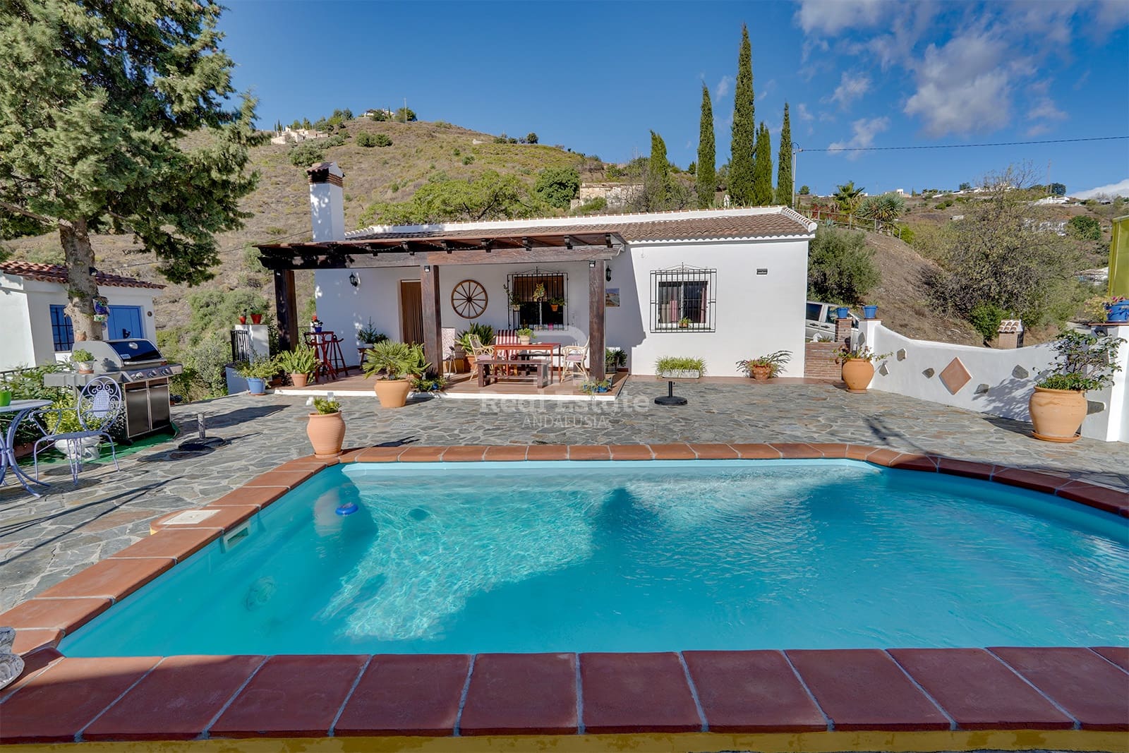 1 bedroom Villa for rent in Competa with pool garage - € 800 (Ref: 8620556)