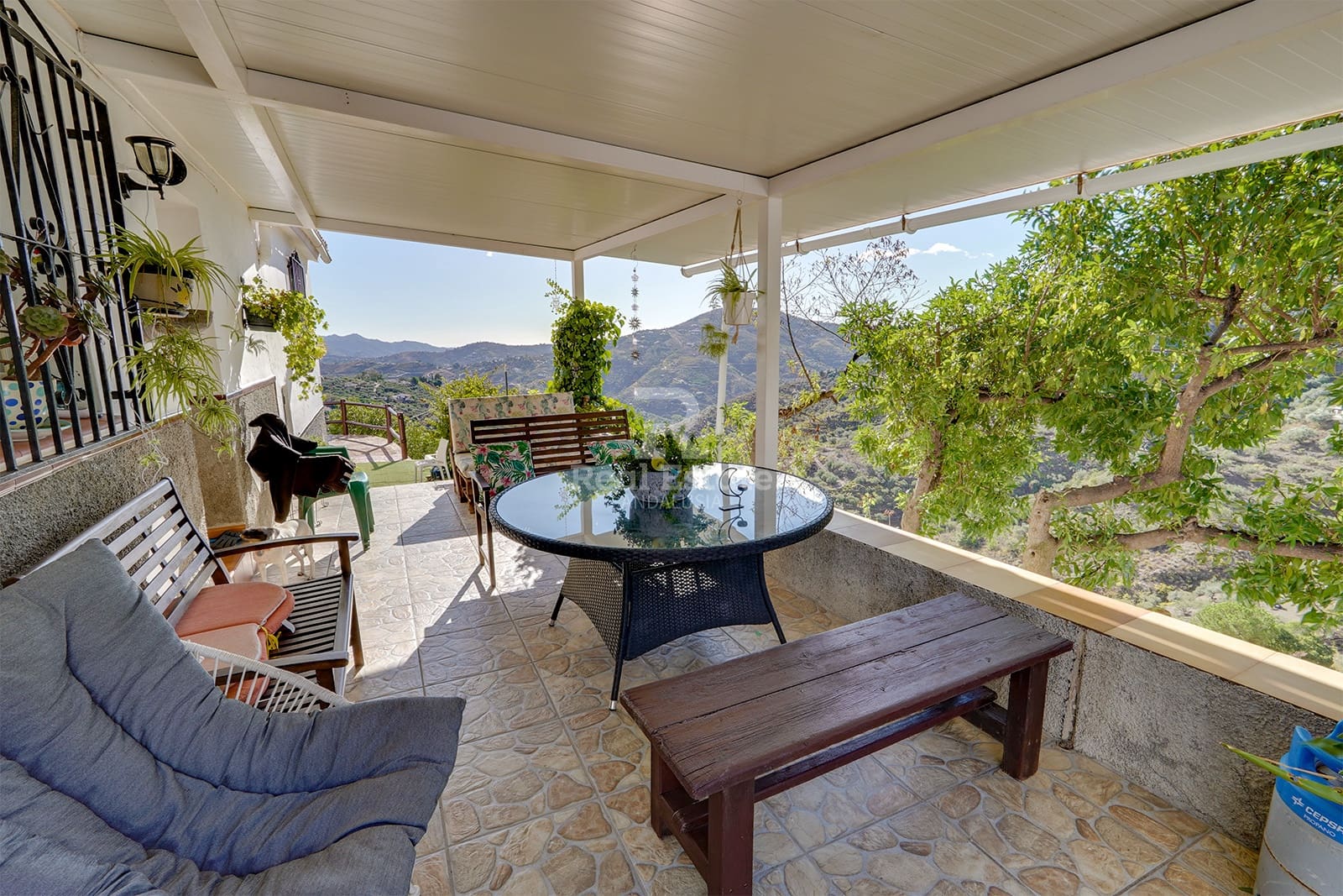 1 bedroom Villa for rent in Competa with pool garage - € 800 (Ref: 8620556)