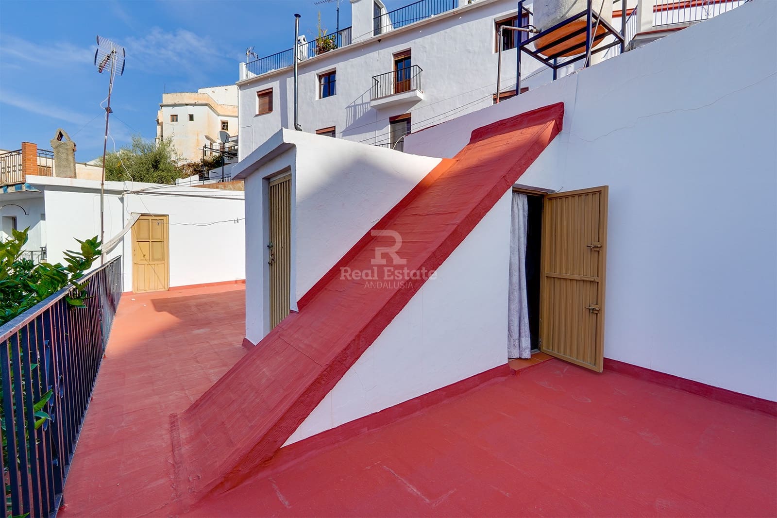 4 camera da letto Casa in vendita in Competa con garage - 200.000 € (Rif: 8707526)