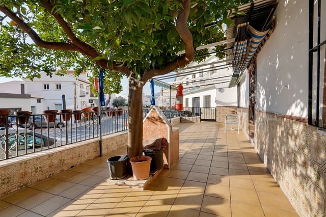 4 soverom Hus til salgs i Cómpeta med garasje - € 200 000 (Ref: 8707526)