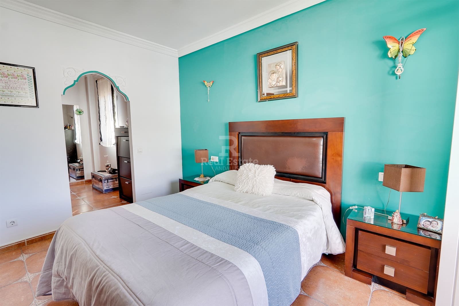 4 slaapkamer Villa te koop in Canillas de Albaida met zwembad garage - € 437.000 (Ref: 8816917)