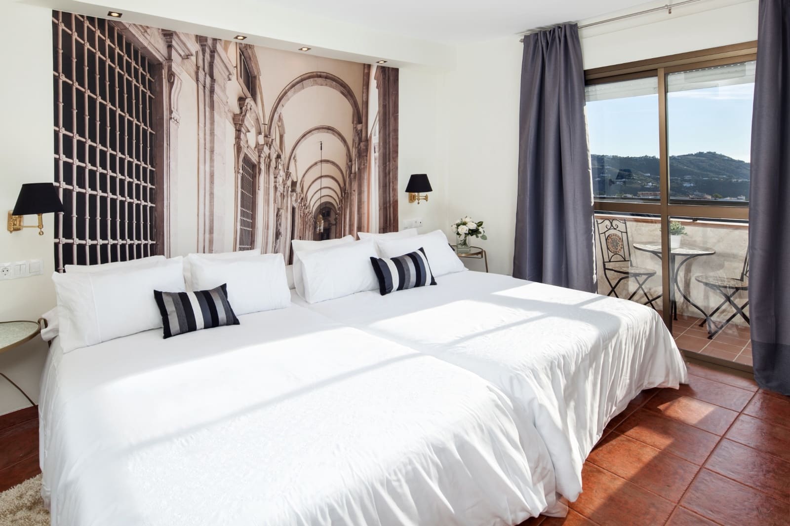 32 soverom Hotell til salgs i Competa med svømmebasseng garasje - € 3 900 000 (Ref: 8886936)