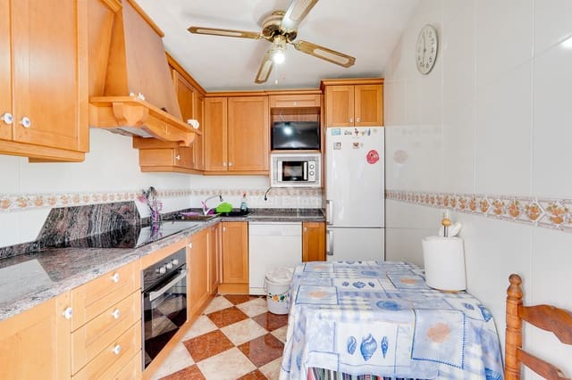 7 Zimmer Haus zu verkaufen in Canillas de Albaida - 139.950 € (Ref: 8920406)