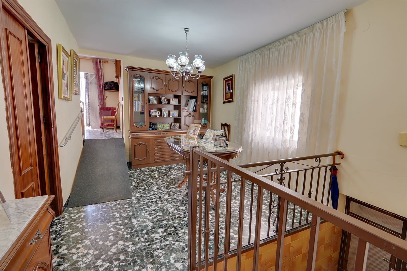 7 soveværelse Byhus til salg i Canillas de Albaida - € 139.950 (Ref: 8920406)