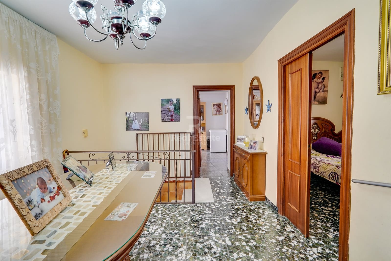 7 soveværelse Byhus til salg i Canillas de Albaida - € 139.950 (Ref: 8920406)