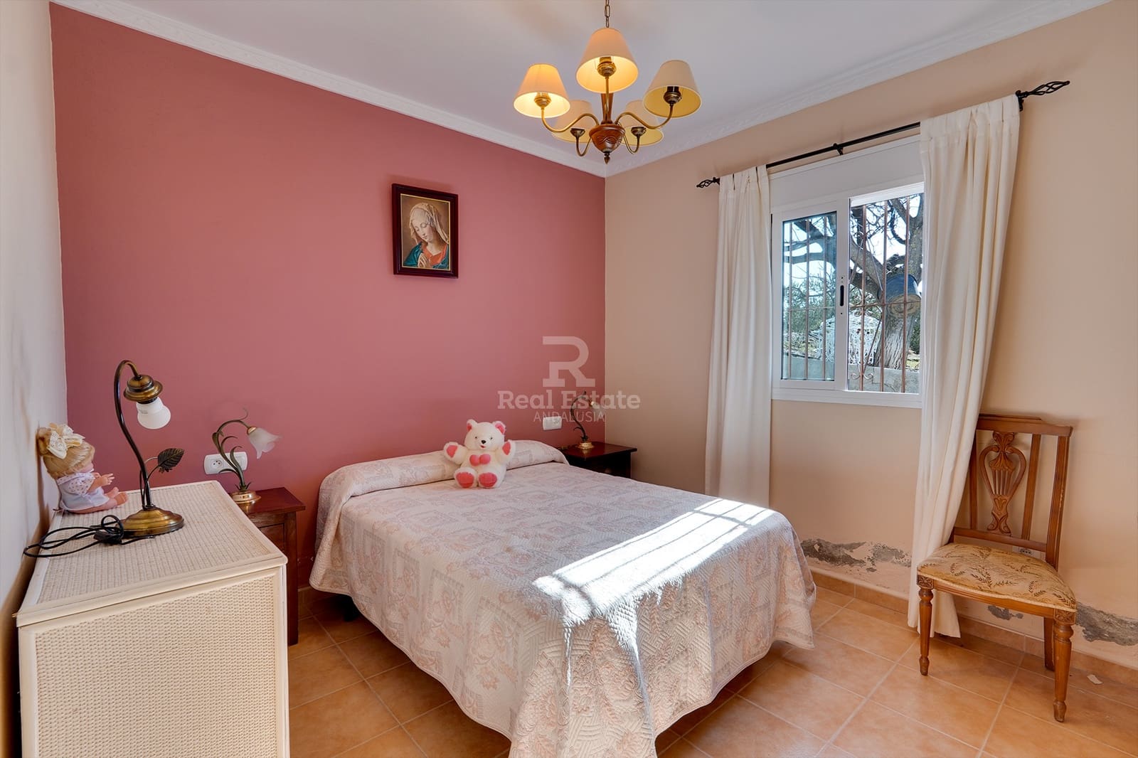 3 sypialnia Finka/Dom wiejski na sprzedaż w Canillas de Albaida z garażem - 289 000 € (Ref: 8923228)