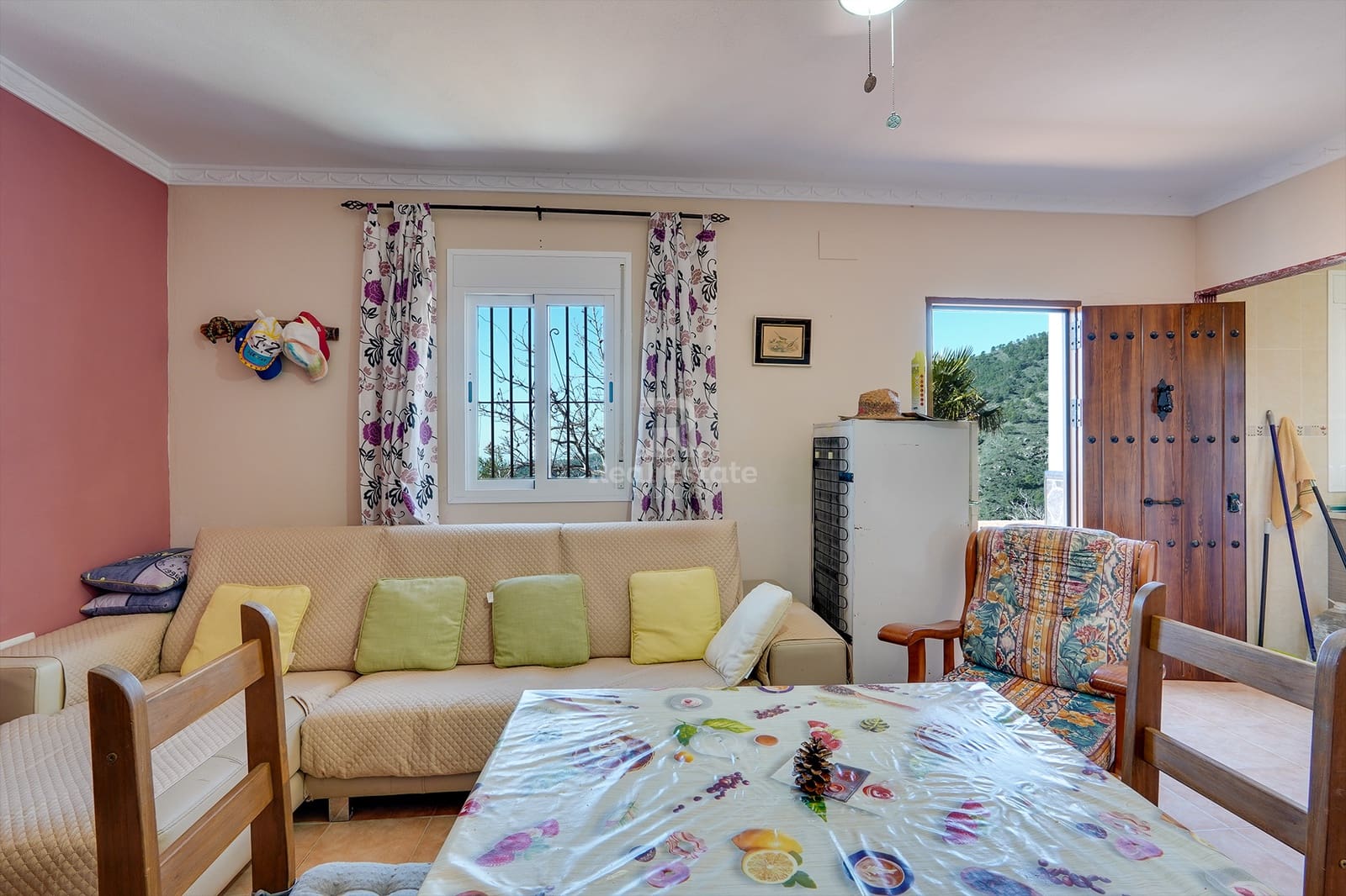 3 sypialnia Finka/Dom wiejski na sprzedaż w Canillas de Albaida z garażem - 289 000 € (Ref: 8923228)