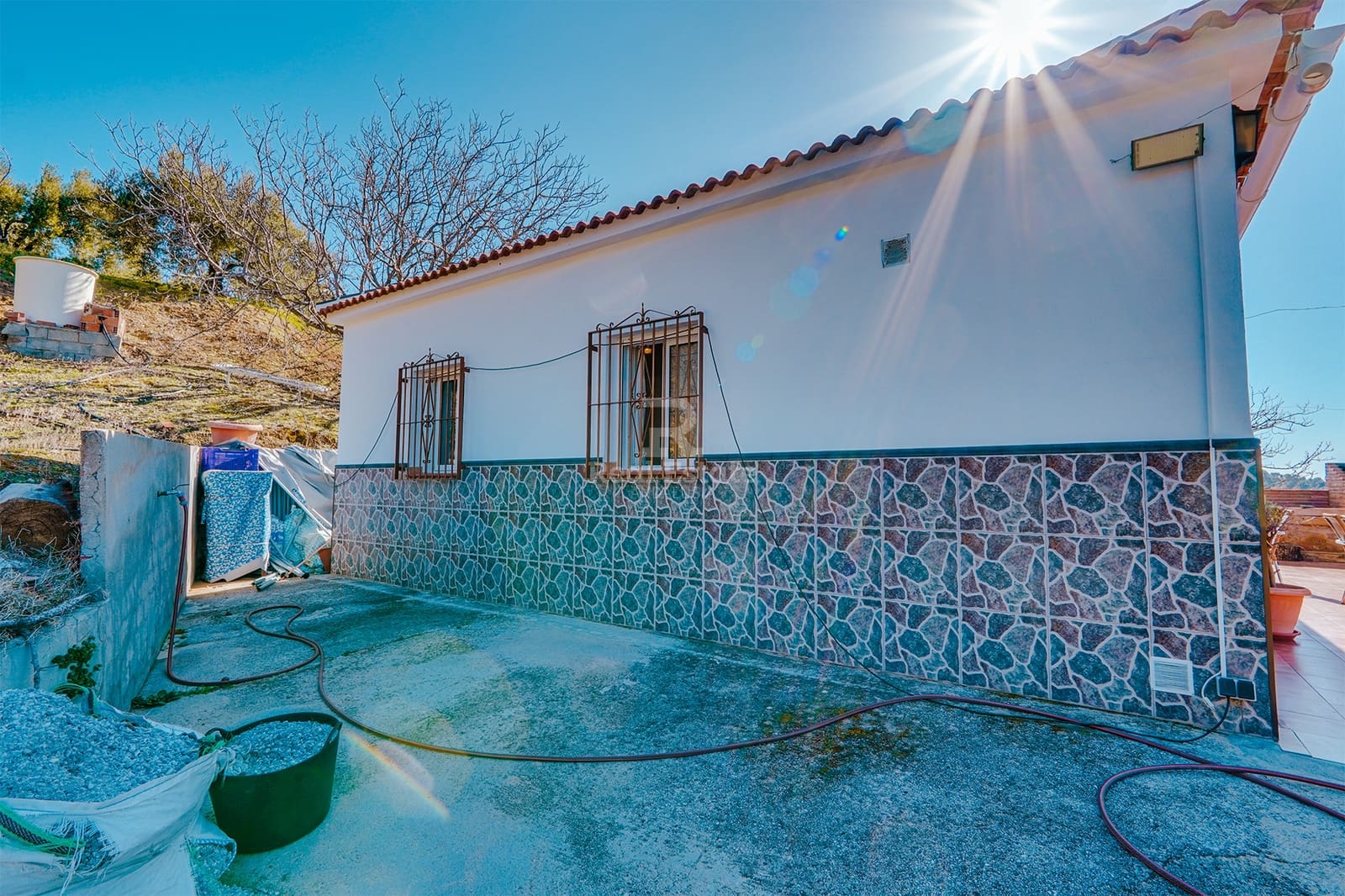 3 sypialnia Finka/Dom wiejski na sprzedaż w Canillas de Albaida z garażem - 289 000 € (Ref: 8923228)