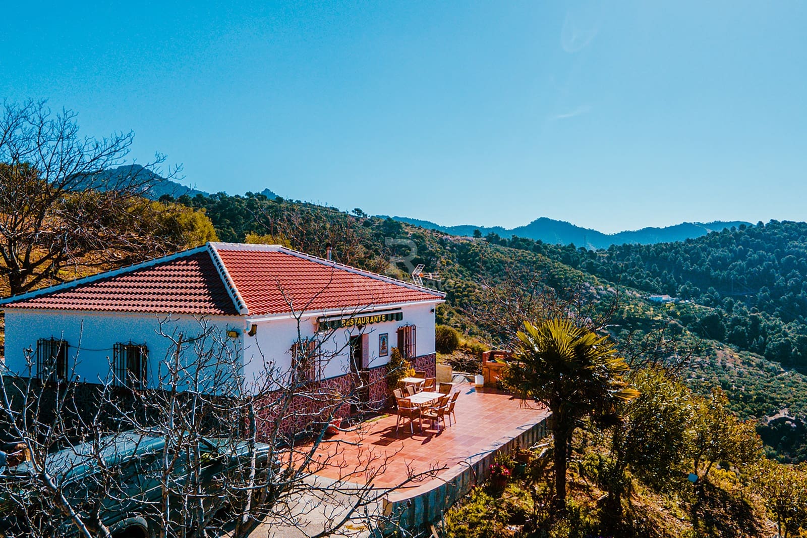 3 sypialnia Finka/Dom wiejski na sprzedaż w Canillas de Albaida z garażem - 289 000 € (Ref: 8923228)