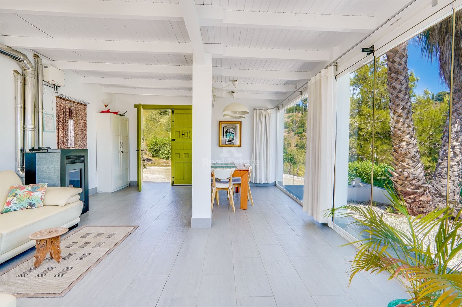 3 soveværelse Villa til salg i Torrox med swimmingpool garage - € 399.000 (Ref: 8999626)