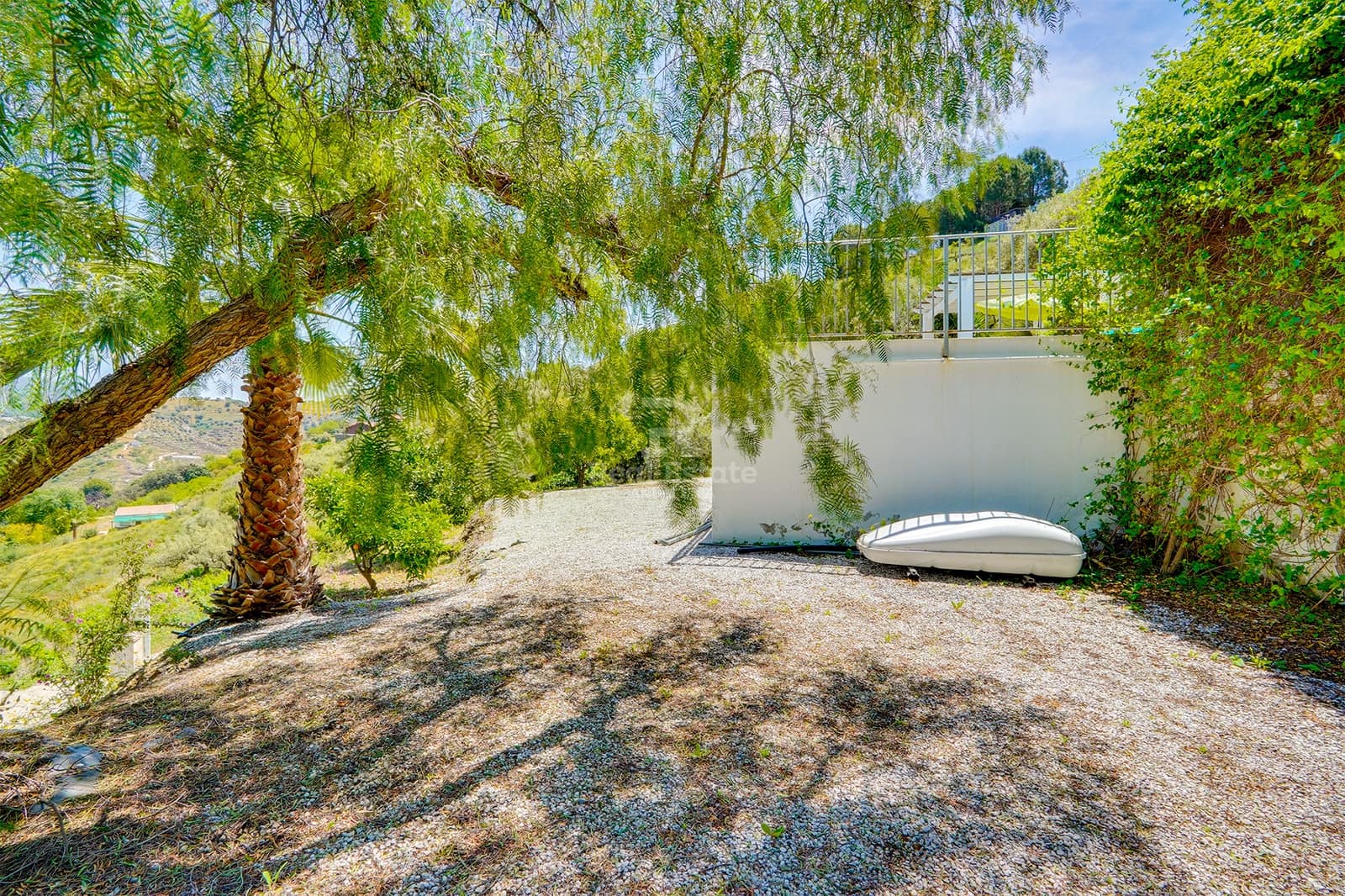 3 soveværelse Villa til salg i Torrox med swimmingpool garage - € 399.000 (Ref: 8999626)