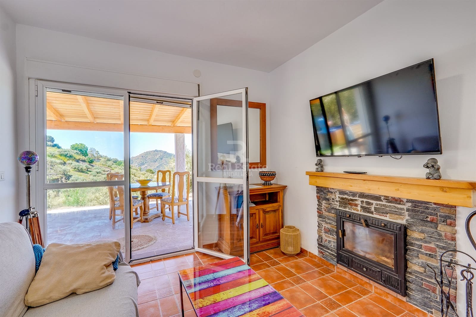 1 soveværelse Villa til leje i Competa med swimmingpool garage - € 1.000 (Ref: 9015518)