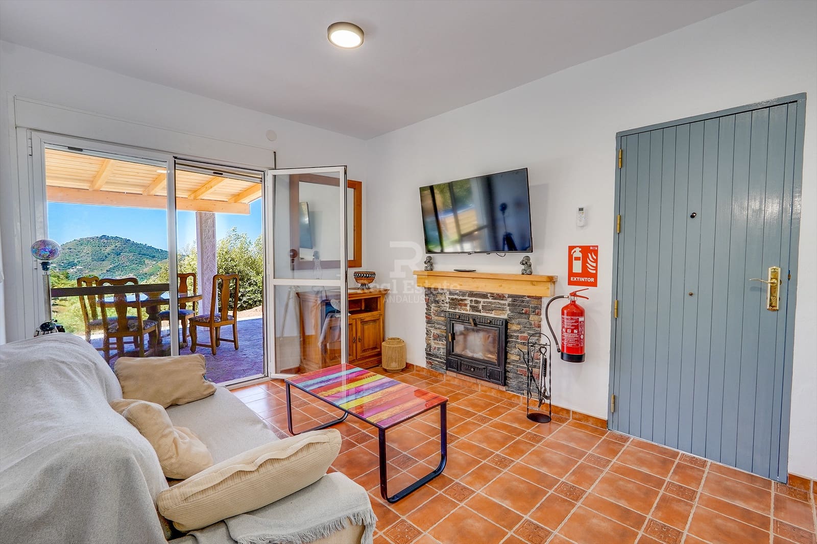 1 soveværelse Villa til leje i Competa med swimmingpool garage - € 1.000 (Ref: 9015518)