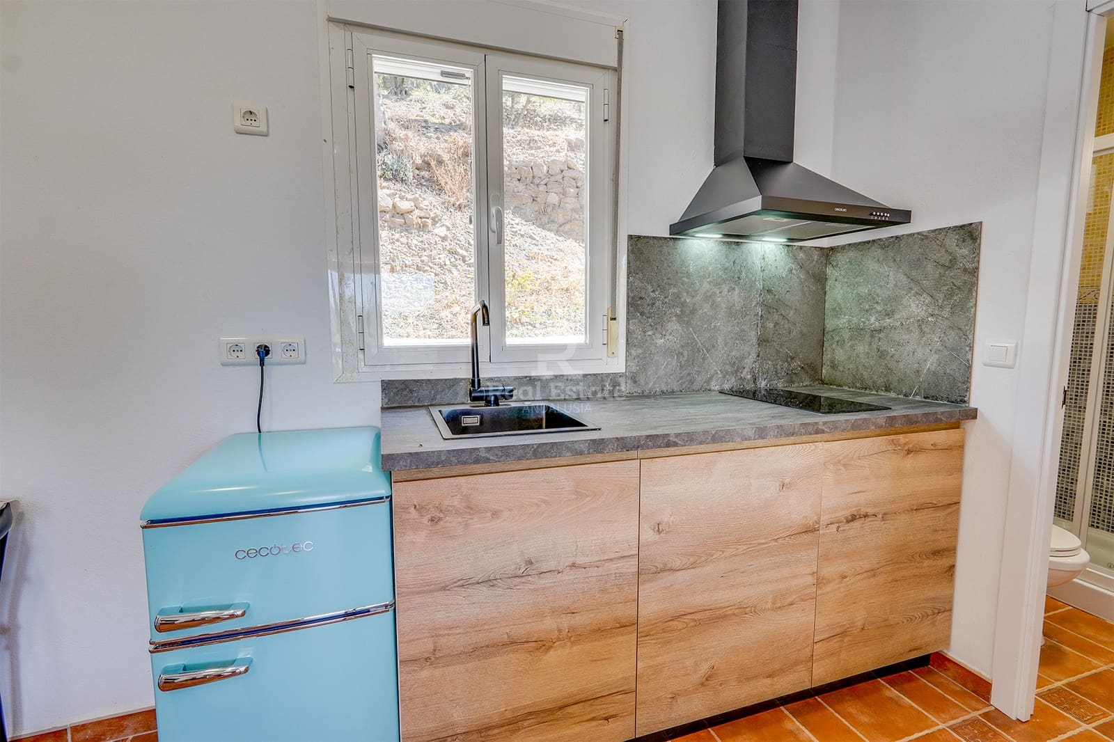 1 soveværelse Villa til leje i Competa med swimmingpool garage - € 1.000 (Ref: 9015518)