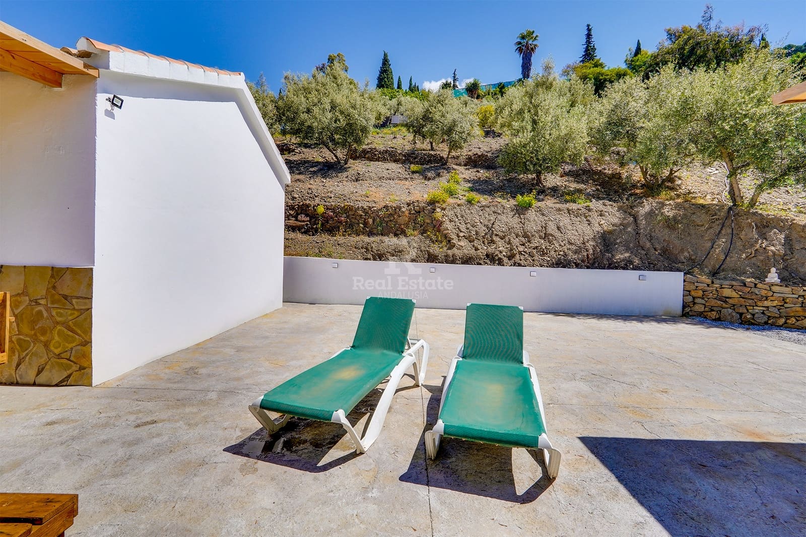 1 soveværelse Villa til leje i Competa med swimmingpool garage - € 1.000 (Ref: 9015518)