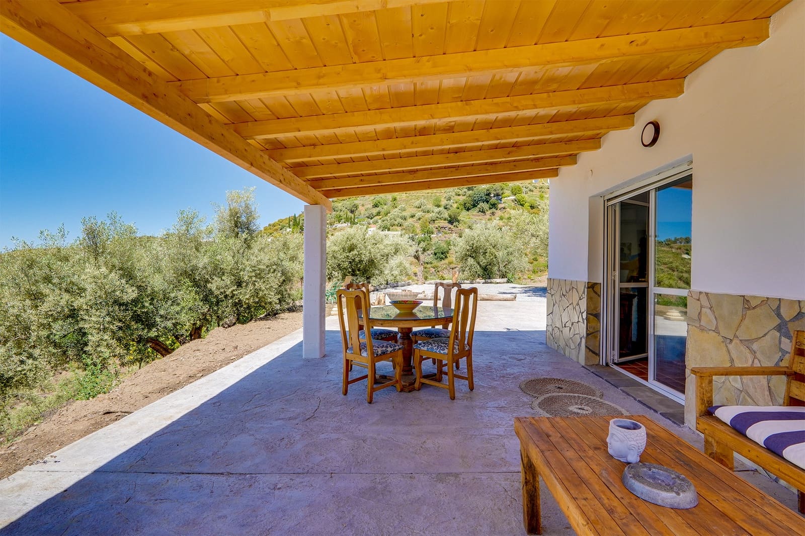 1 soveværelse Villa til leje i Competa med swimmingpool garage - € 1.000 (Ref: 9015518)