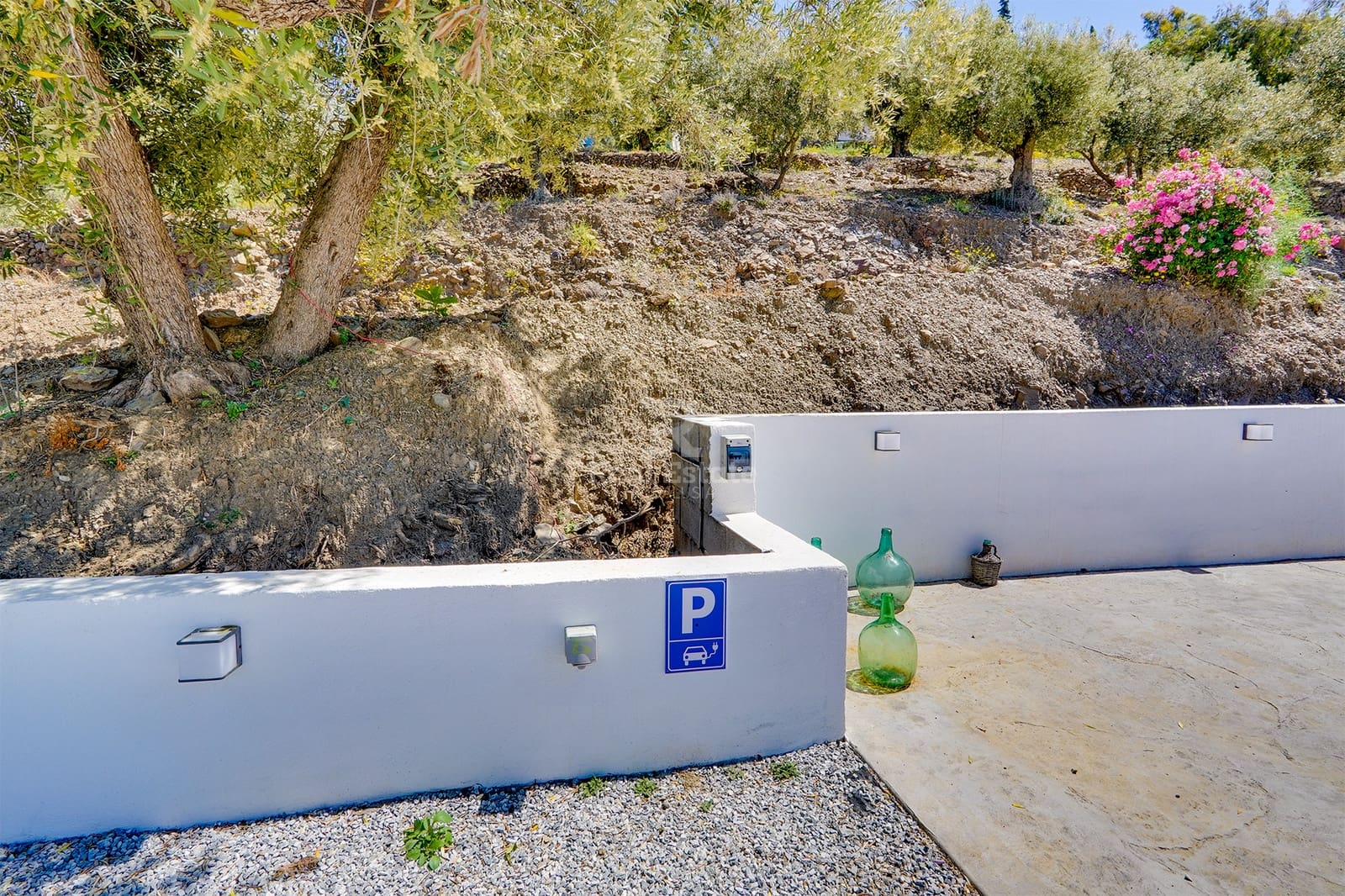 1 soveværelse Villa til leje i Competa med swimmingpool garage - € 1.000 (Ref: 9015518)