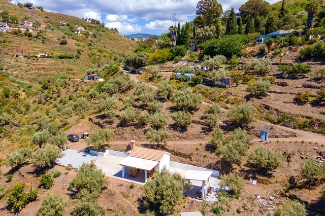 1 sovrum Villa att hyra i Cómpeta med pool garage - 1 000 € (Ref: 9015518)