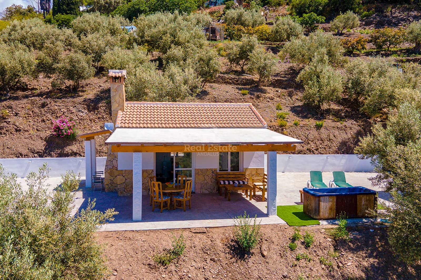 1 soveværelse Villa til leje i Competa med swimmingpool garage - € 1.000 (Ref: 9015518)