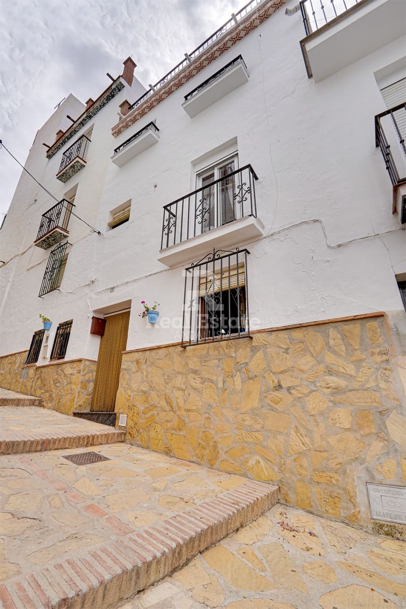 4 soverom Hus til salgs i Archez - € 88 000 (Ref: 9084583)